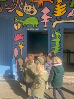 Les enfants rentrent en classe