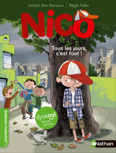 Nico - Tous les jours c'est foot - Roman vie quotidienne -  adapté aux enfants DYS ou dyslexiques dès 7 ans